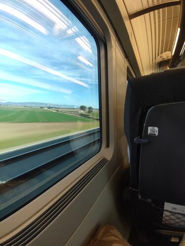 Train at 300kmh